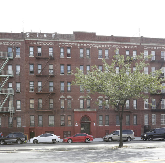 1228 Grand Concourse in Bronx, NY - Building Photo - Building Photo