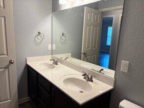 511 Sweet Gum Ct in Cabot, AR - Foto de edificio - Building Photo