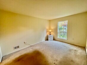 926 Juniper Way, Unit Condo for rent in Mahwah in Mahwah, NJ - Building Photo - Building Photo