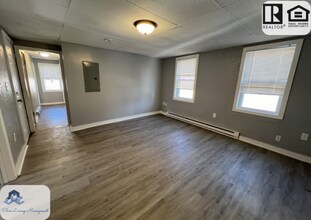 23 Sigel St in Worcester, MA - Building Photo - Building Photo