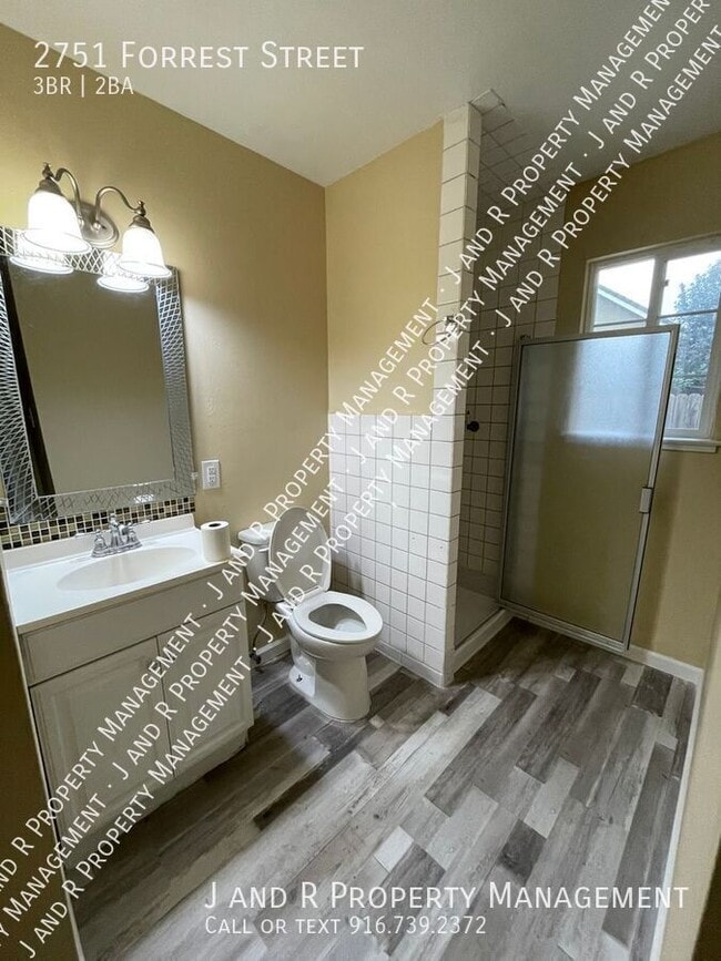 2751 Forrest St in Sacramento, CA - Building Photo - Building Photo