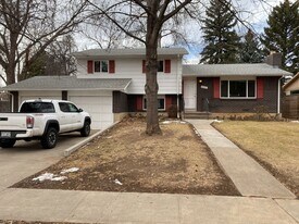2625 Killdeer Dr in Fort Collins, CO - Building Photo