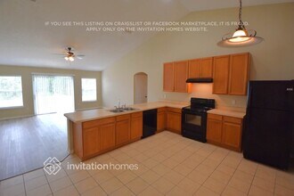 10351 Lancashire Dr S in Jacksonville, FL - Building Photo - Building Photo