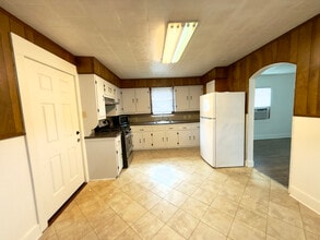 2114 Pine St in Harvey, LA - Building Photo - Building Photo