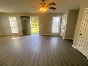 5300 Steuben Dr in Memphis, TN - Building Photo - Building Photo