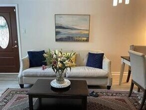 1355 Sigur Ave in Metairie, LA - Building Photo - Building Photo