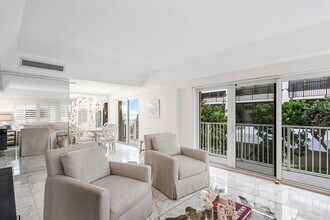 350 S Ocean Blvd in Palm Beach, FL - Building Photo - Building Photo