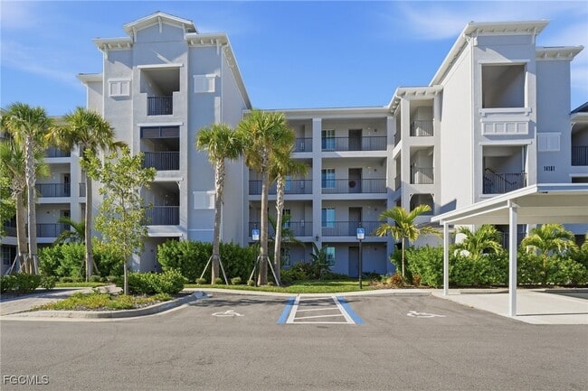 property at 14161 Heritage Landing Blvd