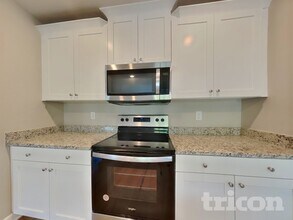 14 Ivy Bank Dr in Angier, NC - Foto de edificio - Building Photo