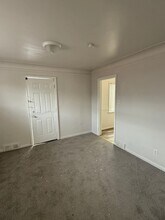 15082 Rochelle St in Detroit, MI - Foto de edificio - Building Photo