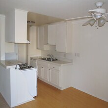 1560 S Centinela Ave in Los Angeles, CA - Building Photo - Building Photo