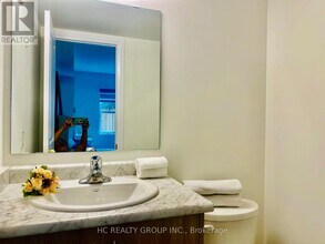 2123 Royal Gala Cir in Mississauga, ON - Building Photo - Building Photo