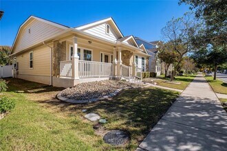 708 Niobrara River Dr in Pflugerville, TX - Building Photo - Building Photo