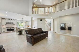 10700 Hastings Ln in Austin, TX - Building Photo - Building Photo