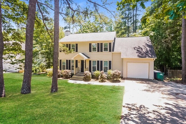property at 2017 Lundee Dr