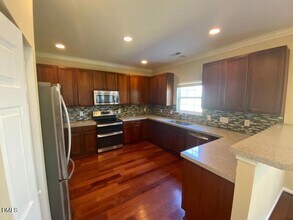 105 Saltybrook Ln in Holly Springs, NC - Building Photo - Building Photo