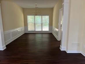 10705 Glenbarr Dr in Duluth, GA - Building Photo - Building Photo