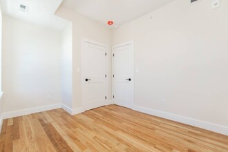 1600 Tremont St, Unit 4 bed in Boston, MA - Building Photo - Building Photo