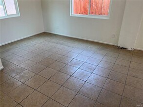 1257 Velasco St in Los Angeles, CA - Building Photo - Building Photo