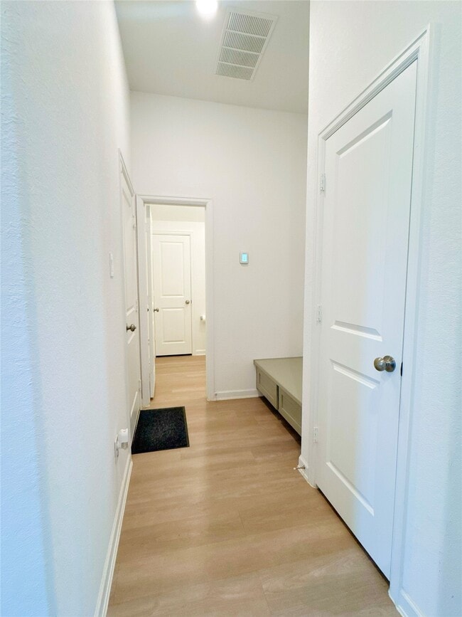 property at 4015 Champlain Wy