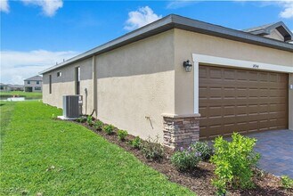 14649 Palamos Cir in Ft. Myers, FL - Building Photo - Building Photo