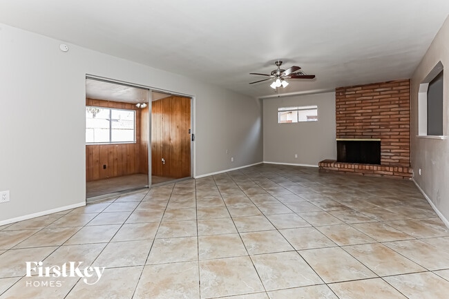 6 E Cairo Dr in Tempe, AZ - Foto de edificio - Building Photo