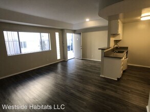 1423 N Curson Ave in Los Angeles, CA - Building Photo - Building Photo