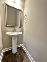 1172 Meadowhill Ln in Clarksville, TN - Building Photo - Building Photo