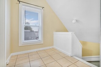94 Rockland St in New Bedford, MA - Building Photo - Building Photo