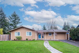 629 212th St SW in Bothell, WA - Building Photo - Building Photo