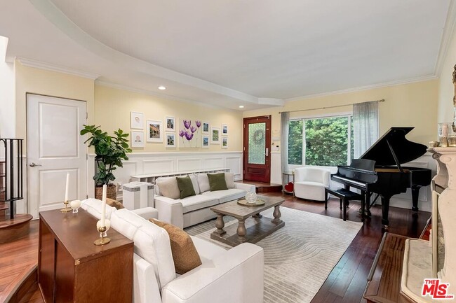 property at 3804 Lenawee Ave