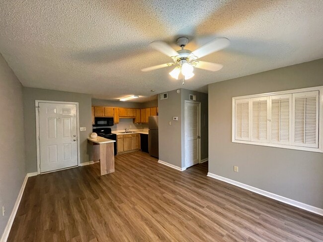 6634 Willow Pointe Dr NW in Huntsville, AL - Building Photo - Building Photo