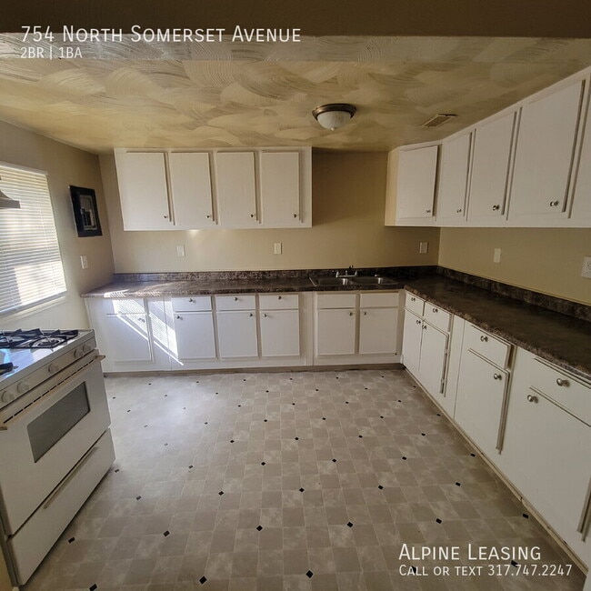 754 N Somerset Ave in Indianapolis, IN - Building Photo - Building Photo