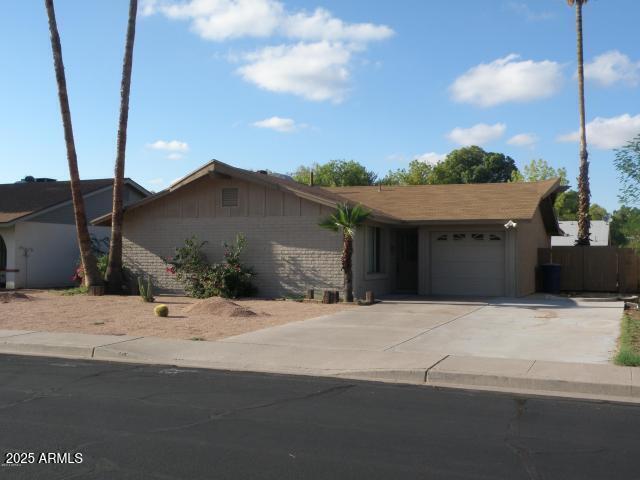 1978 E Fremont Dr in Tempe, AZ - Building Photo