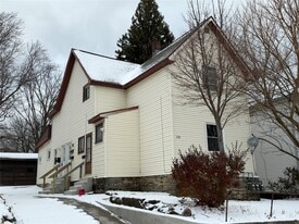 330 E 3rd St in Erie, PA - Building Photo