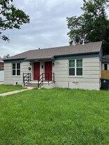 2915 Falls Dr in Dallas, TX - Building Photo