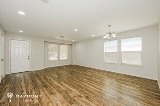 7520 Rock Garden Trail in Fort Worth, TX - Building Photo - Building Photo