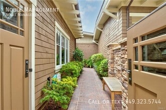 5 Stickley Dr in Laguna Beach, CA - Building Photo - Building Photo