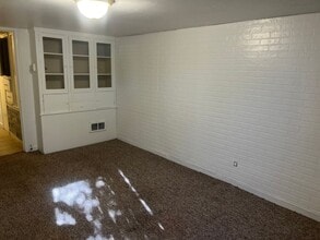 76 W Apricot Ave in Salt Lake City, UT - Building Photo - Building Photo