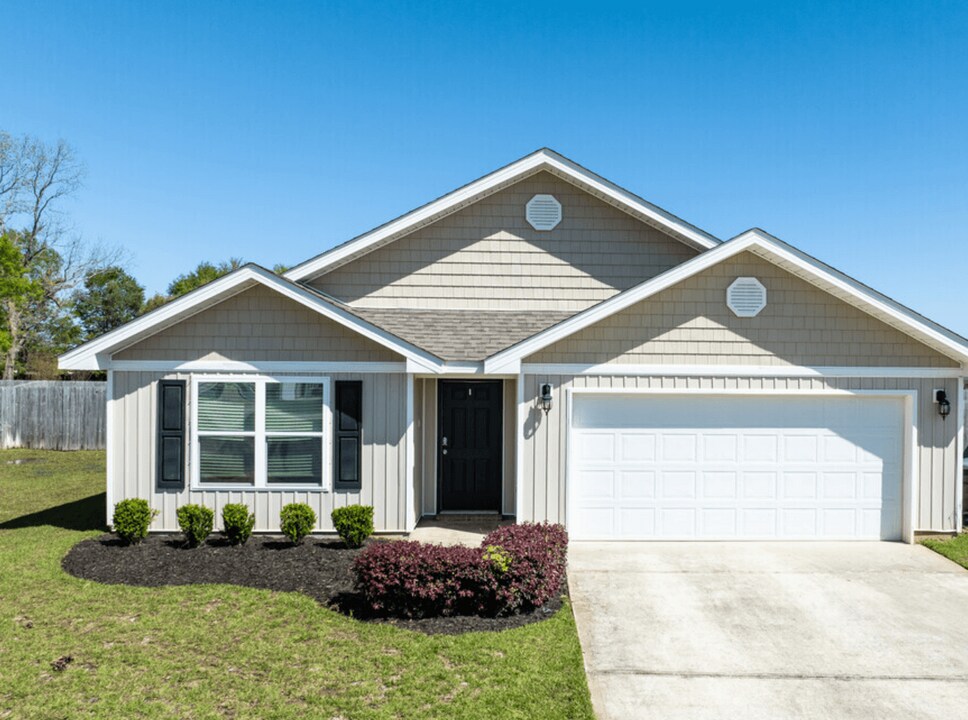 Rock Ridge Estates in Pensacola, FL - Foto de edificio