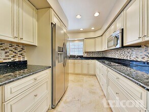 11803 Willow Point Way in Tampa, FL - Building Photo - Building Photo