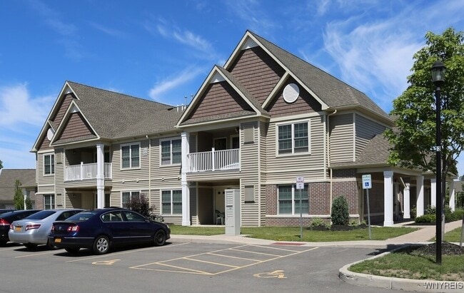 property at 1013 Deer Lakes Dr