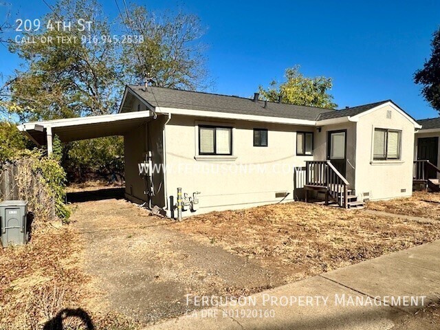 209 4th St in Wheatland, CA - Building Photo