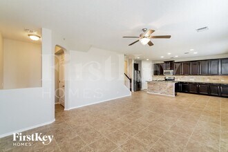 10443 Bulwark Peak in Converse, TX - Building Photo - Building Photo