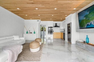 65 SE Spanish Trail in Boca Raton, FL - Building Photo - Building Photo