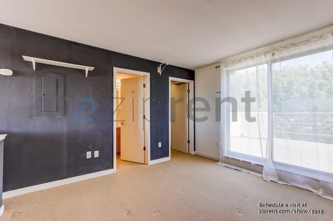 property at 403 Liquid Sugar Dr