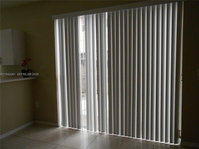 12470 SW 122nd St in Miami, FL - Building Photo - Building Photo