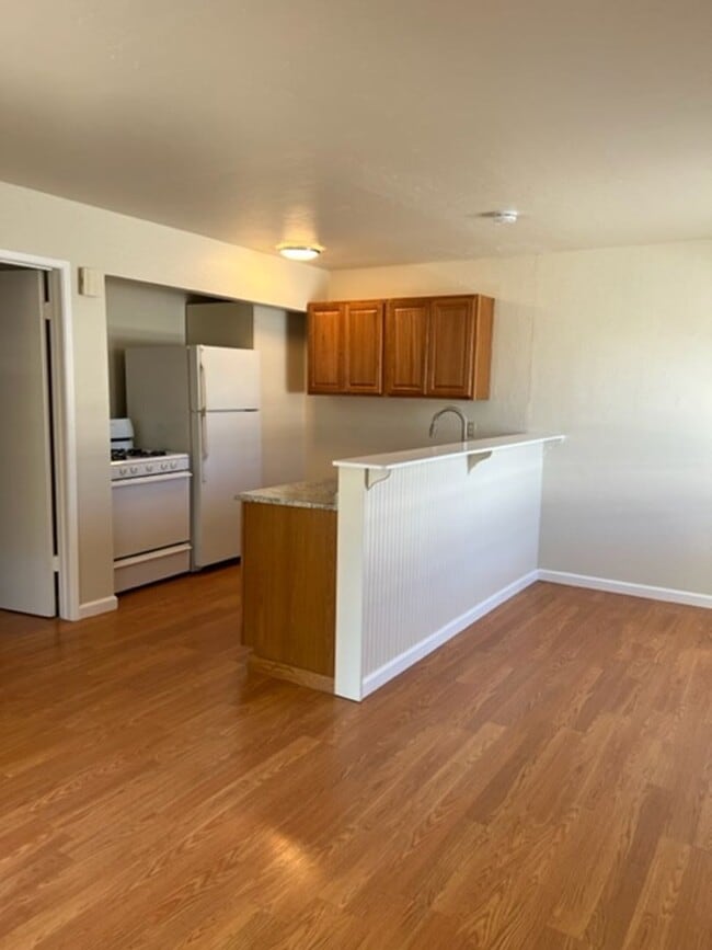 property at 75 E 2nd St
