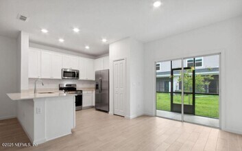 6951 Gable Grv Ave in Jacksonville, FL - Building Photo - Building Photo