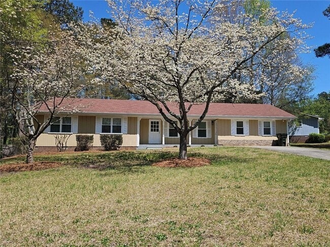 2392 Shire Ct in Austell, GA - Building Photo - Building Photo